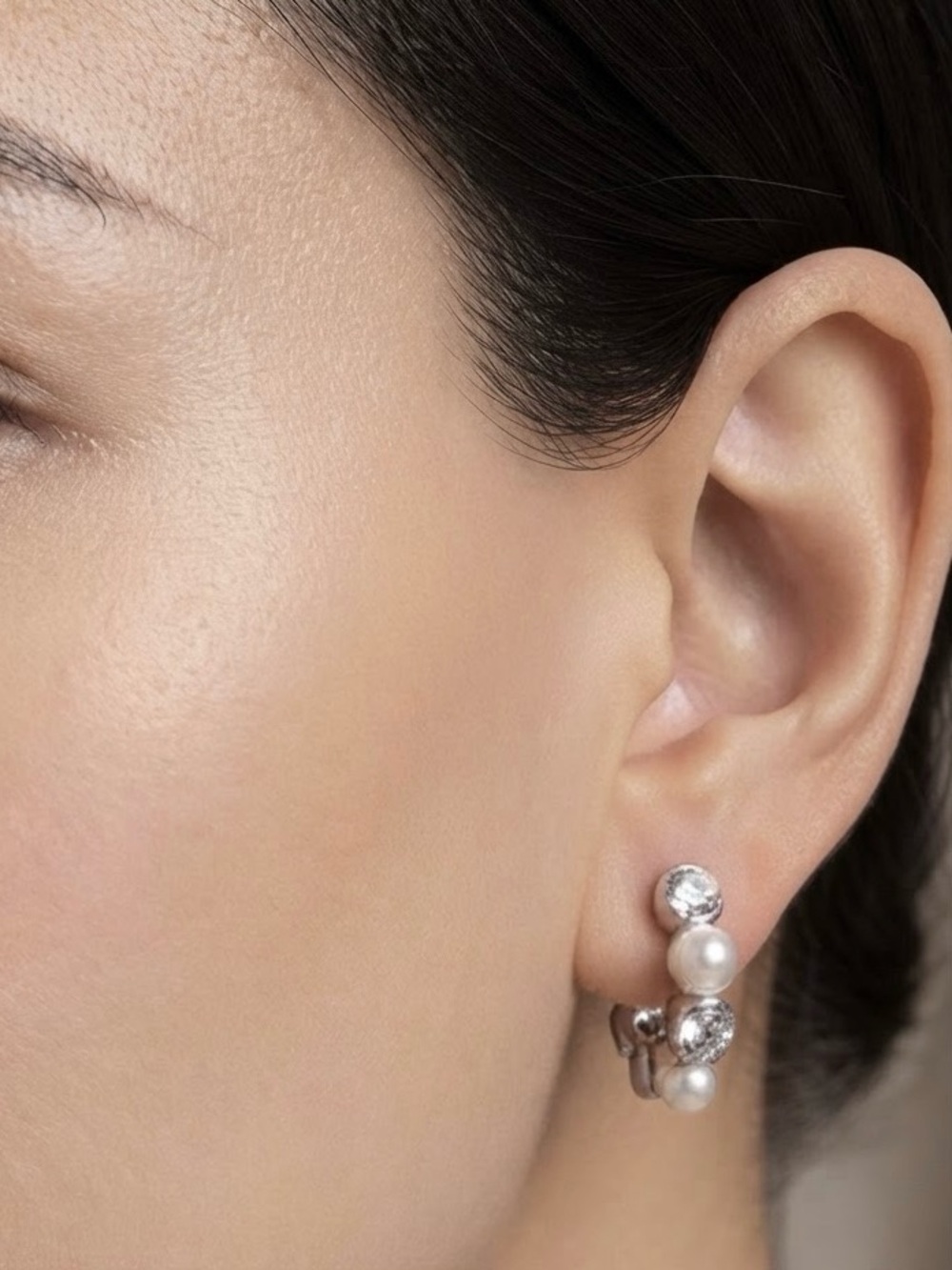 EARRINGS SWEET PEARL/ DIAMOND LIKE EARRINGS POSTS